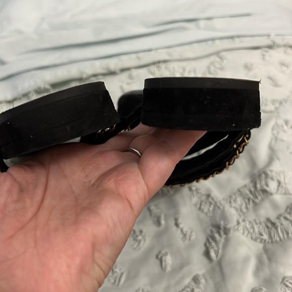 Chanel chain sandals - Picture 8 of 8